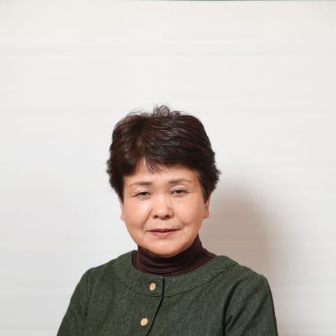 小嶺　佳美 画像